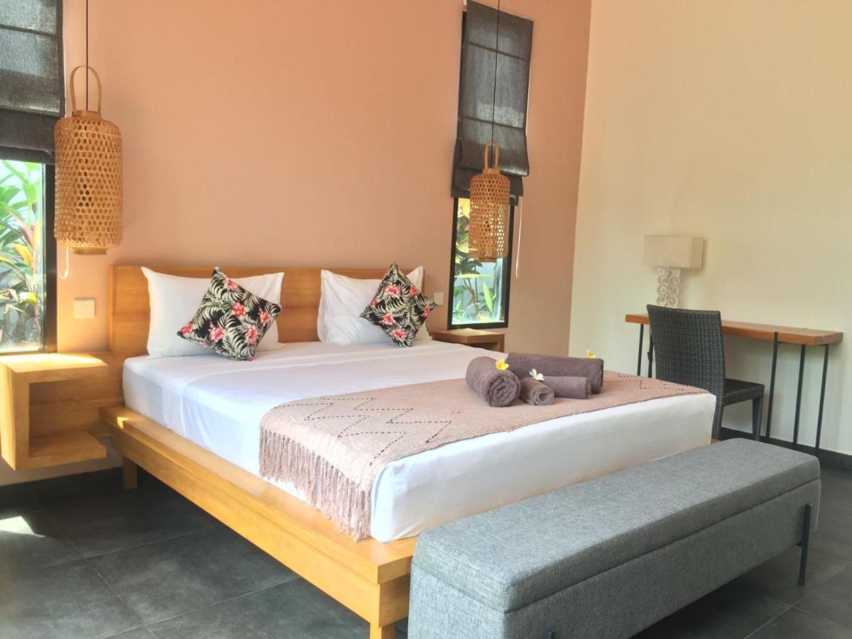 Le Chien Rouge Hotel Lovina Екстериор снимка