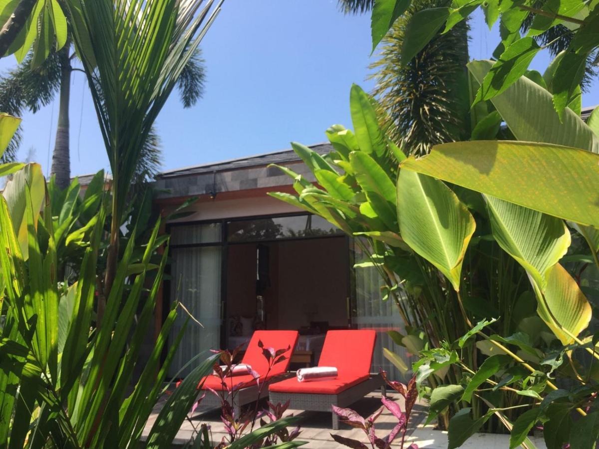 Le Chien Rouge Hotel Lovina Екстериор снимка